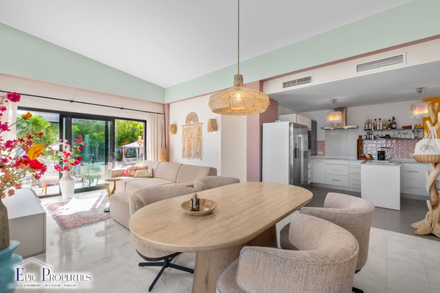 3 soverom Villa til salgs i Polop med svømmebasseng garasje - € 659 000 (Ref: 9389987)