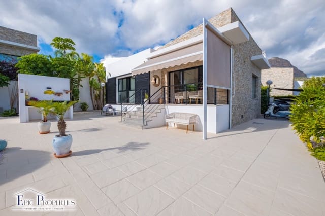 3 soverom Villa til salgs i Polop med svømmebasseng garasje - € 659 000 (Ref: 9389987)