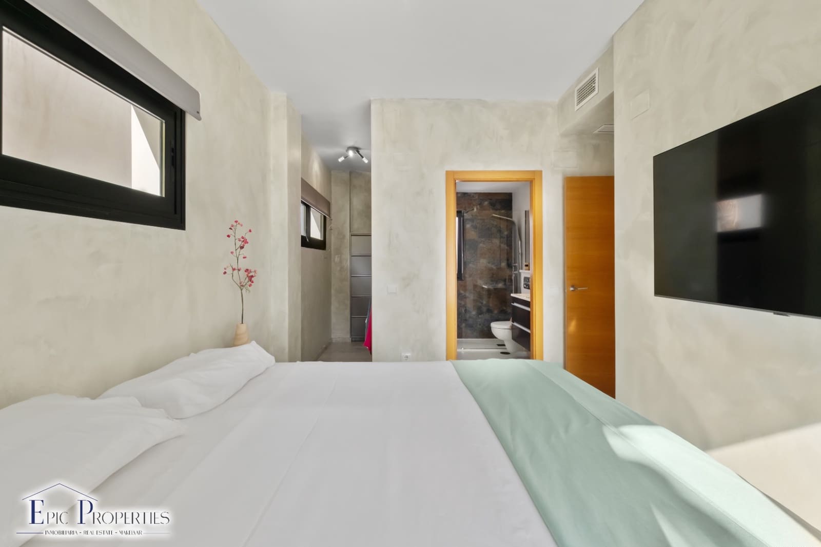 3 soverom Villa til salgs i Polop med svømmebasseng garasje - € 659 000 (Ref: 9389987)