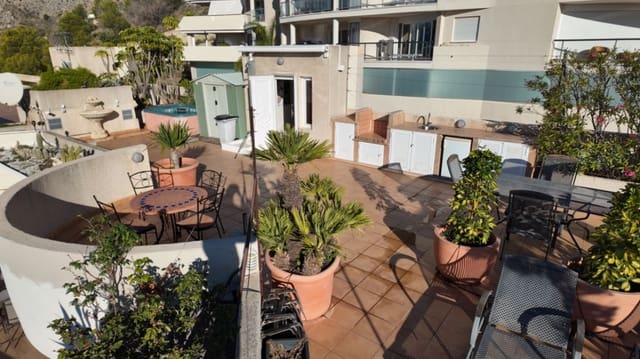 2 soveværelse Penthouse til salg i Altea la Vella, Altea med swimmingpool garage - € 550.000 (Ref: 9404546)