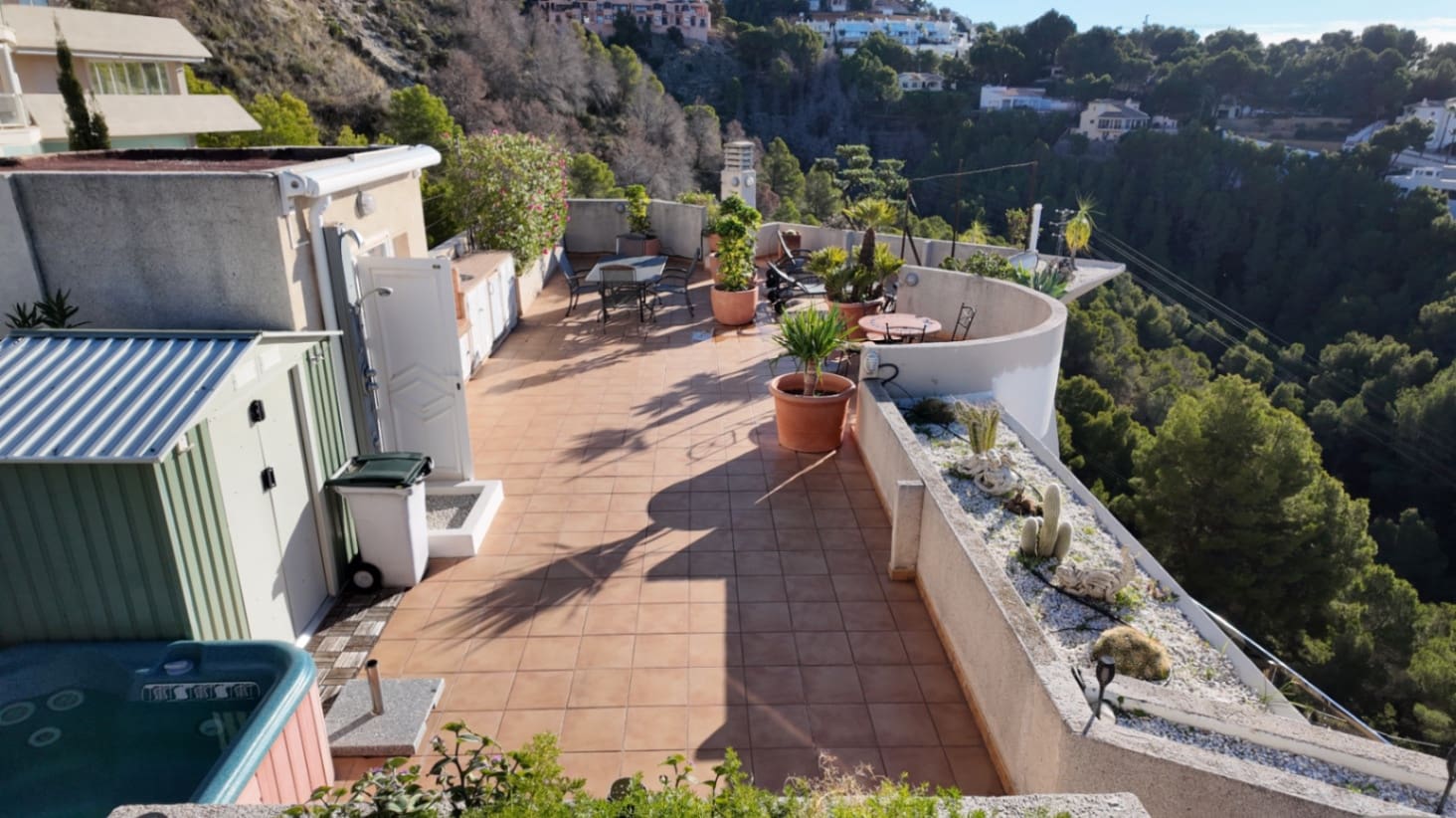 2 bedroom Penthouse for sale in Altea la Vella with pool garage - € 550,000 (Ref: 9404546)