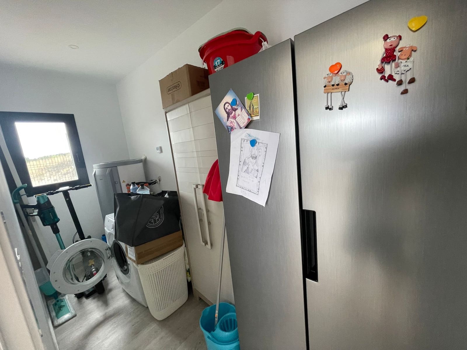 3 soveværelse Villa til leje i Alfaz del Pi / L'Alfas del Pi med swimmingpool garage - € 2.700 (Ref: 9438785)