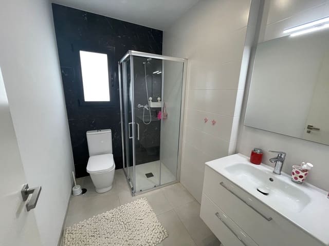 3 sypialnia Willa do wynajęcia w Alfaz del Pi / L'Alfàs del Pi z basenem garażem - 2 700 € (Ref: 9438785)