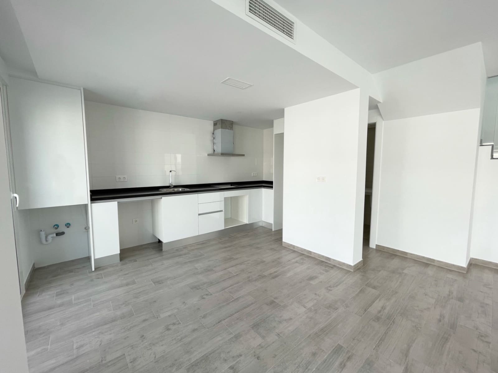 3 soverom Villa til salgs i Santa Pola med svømmebasseng - € 425 000 (Ref: 9446704)