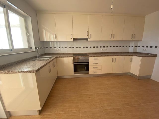 Chalet de 4 habitaciones en Alfaz del Pi / L'Alfàs del Pi en venta con piscina garaje - 745.000 € (Ref: 9446705)