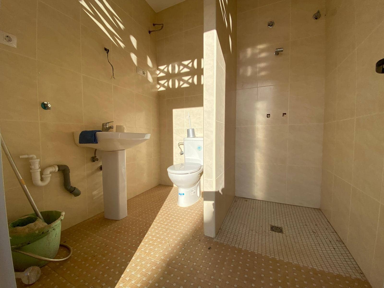 Chalet de 4 habitaciones en Alfaz del Pi / L'Alfàs del Pi en venta con piscina garaje - 745.000 € (Ref: 9446705)