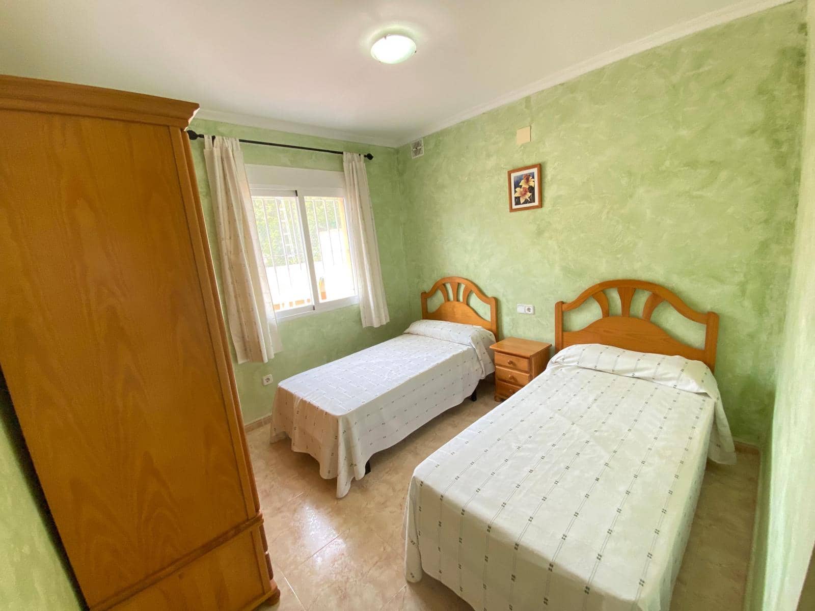 2 soveværelse Villa til leje i Alfaz del Pi / L'Alfas del Pi med swimmingpool garage - € 1.300 (Ref: 9447353)