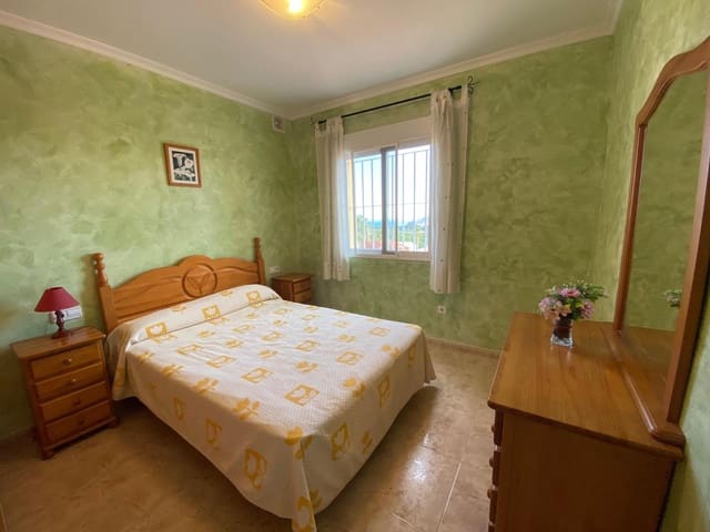 2 soveværelse Villa til leje i Alfaz del Pi / L'Alfàs del Pi med swimmingpool garage - € 1.300 (Ref: 9447353)