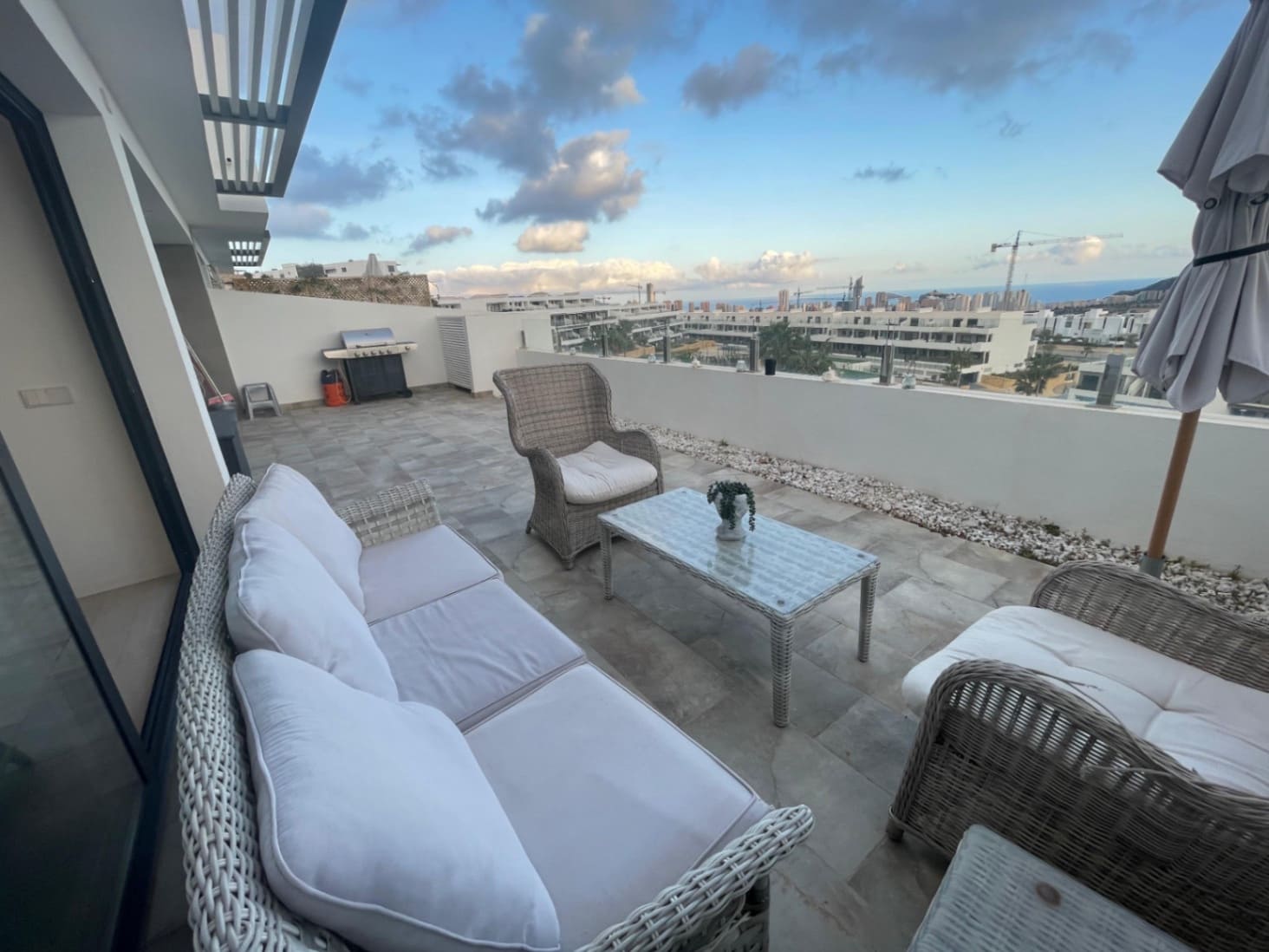 2 slaapkamer Appartement te koop in Finestrat met zwembad garage - € 379.000 (Ref: 9451470)