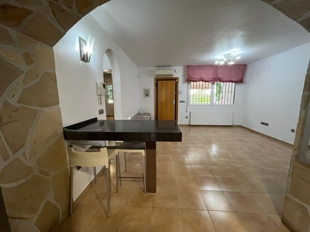 3 sovrum Villa att hyra i La Nucia med pool garage - 1 750 € (Ref: 9454770)