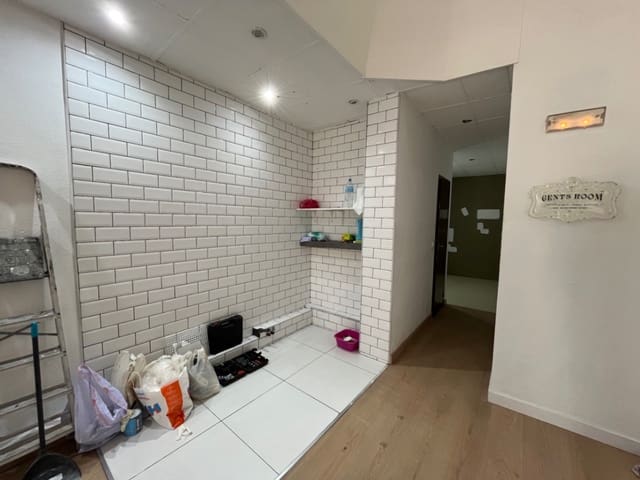 Biznes do wynajęcia w Alfaz del Pi / L'Alfàs del Pi - 650 € (Ref: 9454772)