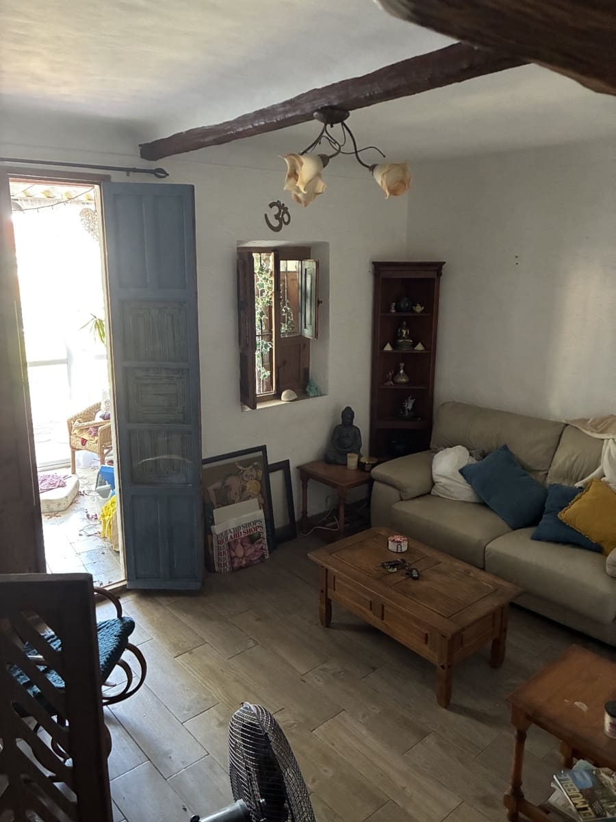 Omakotitalo myytävänä paikassa Polop - 160 000 € (Ref: 9464946)