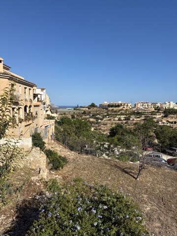 Omakotitalo myytävänä paikassa Polop - 160 000 € (Ref: 9464946)