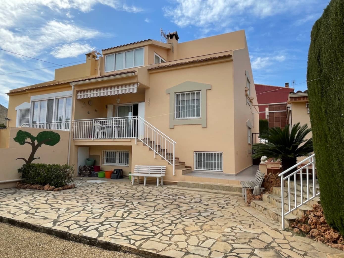 5 slaapkamer Huis te koop in La Nucia met garage - € 429.000 (Ref: 9492723)