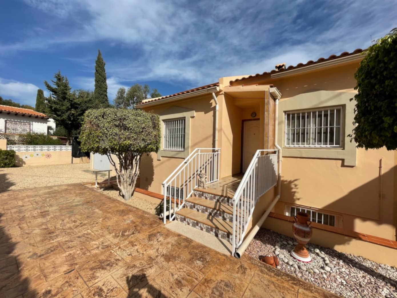 5 slaapkamer Huis te koop in La Nucia met garage - € 429.000 (Ref: 9492723)