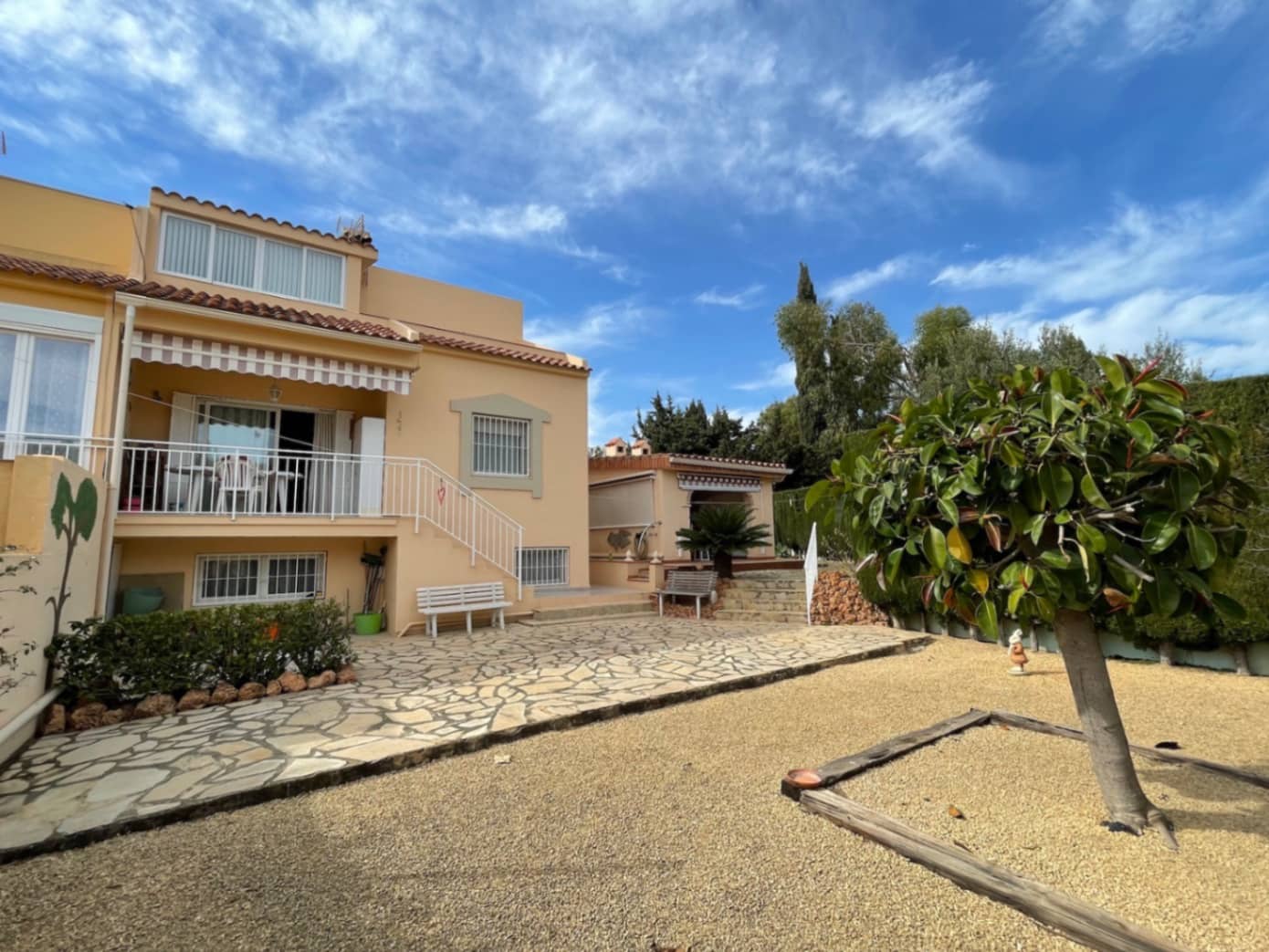 5 slaapkamer Huis te koop in La Nucia met garage - € 429.000 (Ref: 9492723)