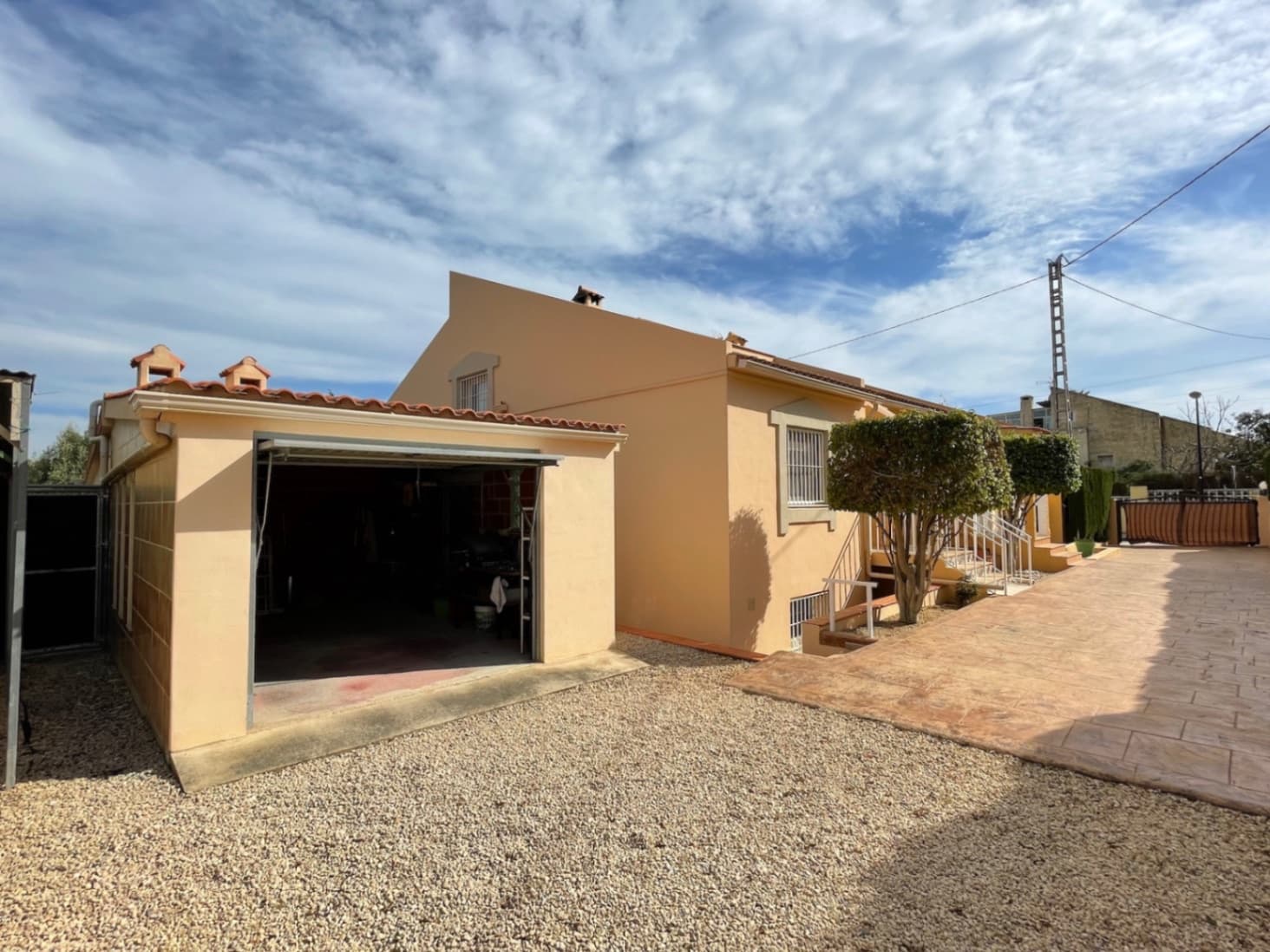 5 slaapkamer Huis te koop in La Nucia met garage - € 429.000 (Ref: 9492723)