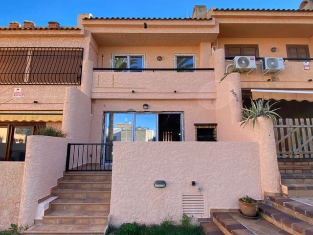 4 makuuhuone Omakotitalo myytävänä paikassa Albir, Alfaz del Pi / L'Alfàs del Pi mukana uima-altaan 
autotalli - 490 000 € (Ref: 9505915)