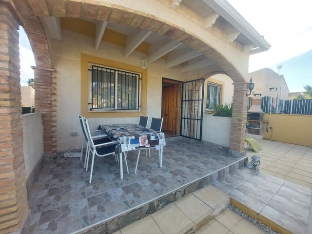 Chalet de 3 habitaciones en Polop en venta con piscina - 255.000 € (Ref: 9533043)