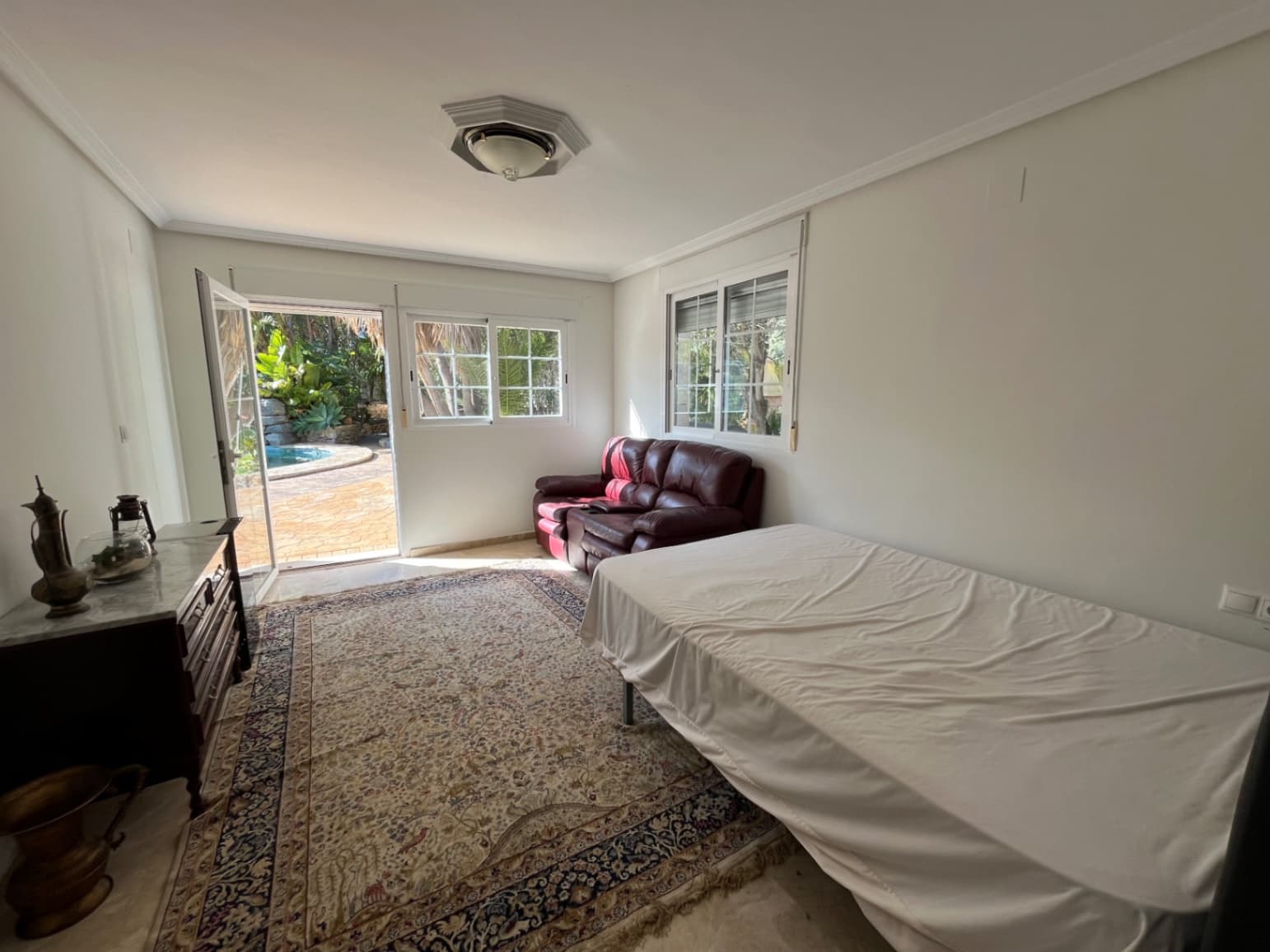 5 soverom Villa til leie i La Nucia med svømmebasseng garasje - € 5 000 (Ref: 9545917)