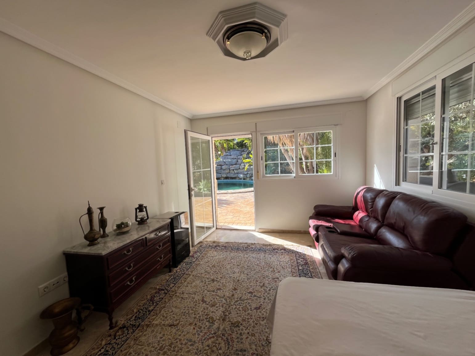 5 soverom Villa til leie i La Nucia med svømmebasseng garasje - € 5 000 (Ref: 9545917)