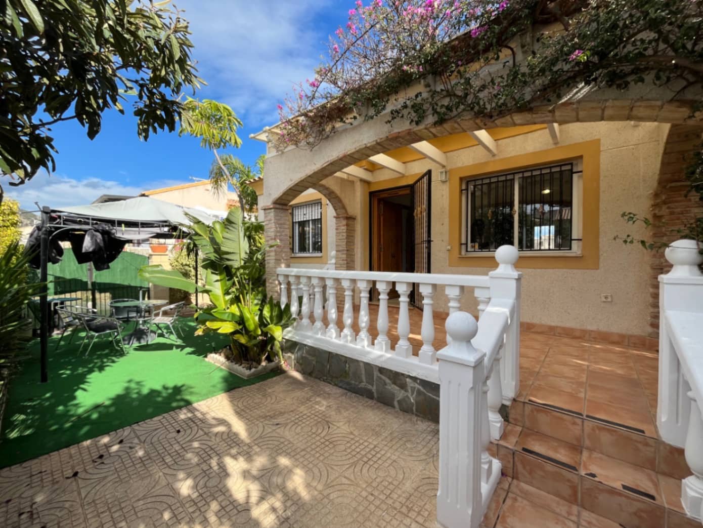 3 camera da letto Villa da affittare in Polop - 1.500 € (Rif: 9548646)