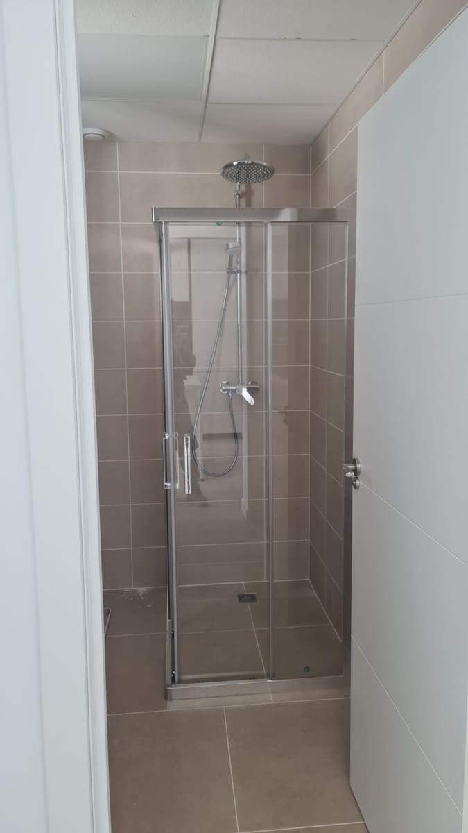 4 makuuhuone Paritalo myytävänä paikassa La Nucia mukana uima-altaan 
autotalli - 595 000 € (Ref: 9550023)