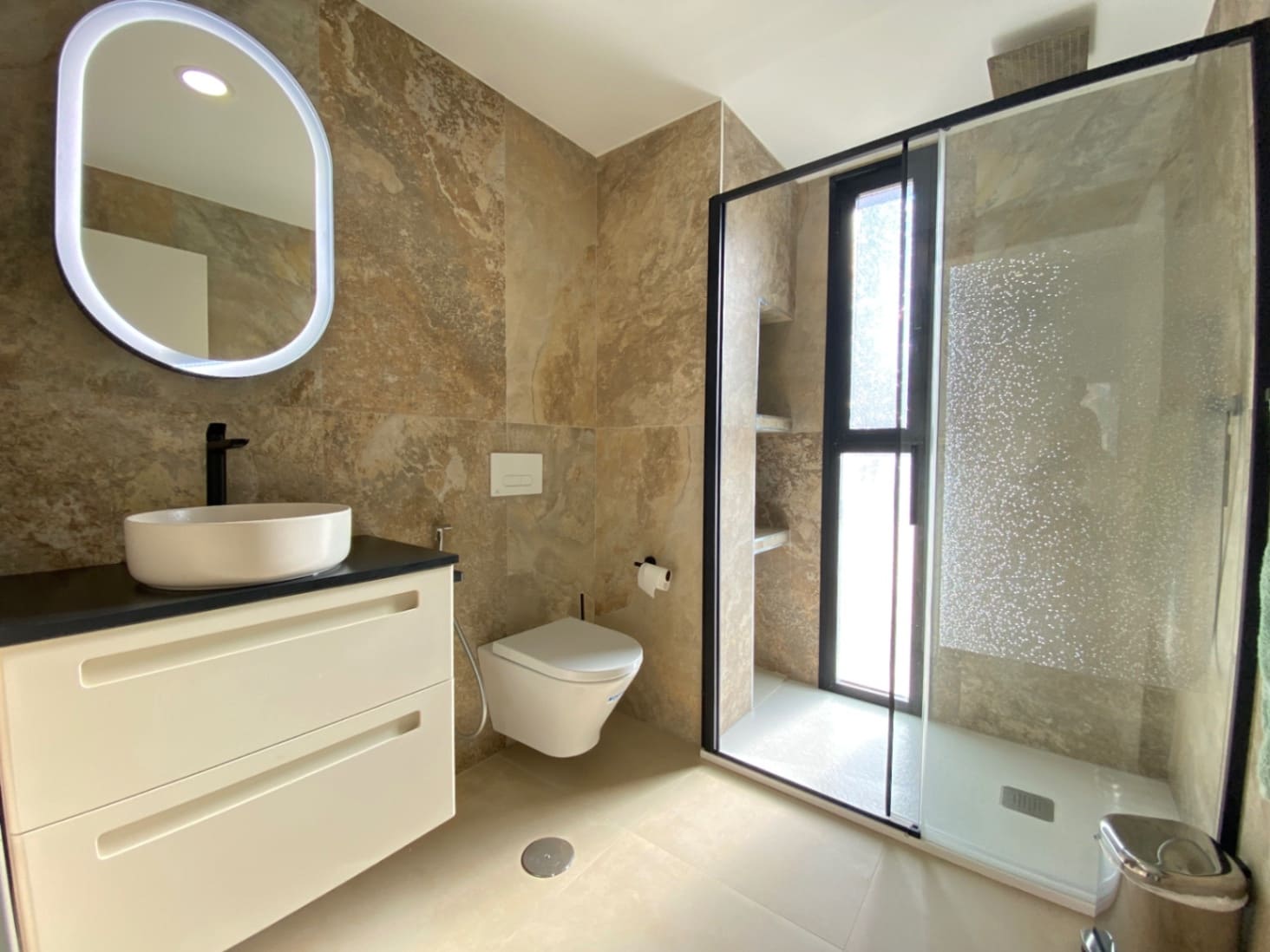 6 bedroom Villa for sale in El Campello with pool garage - € 1,349,000 (Ref: 9579977)