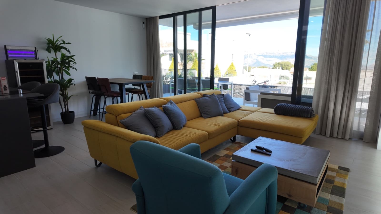 3 makuuhuone Huvila myytävänä paikassa Polop mukana uima-altaan 
autotalli - 585 000 € (Ref: 9589324)