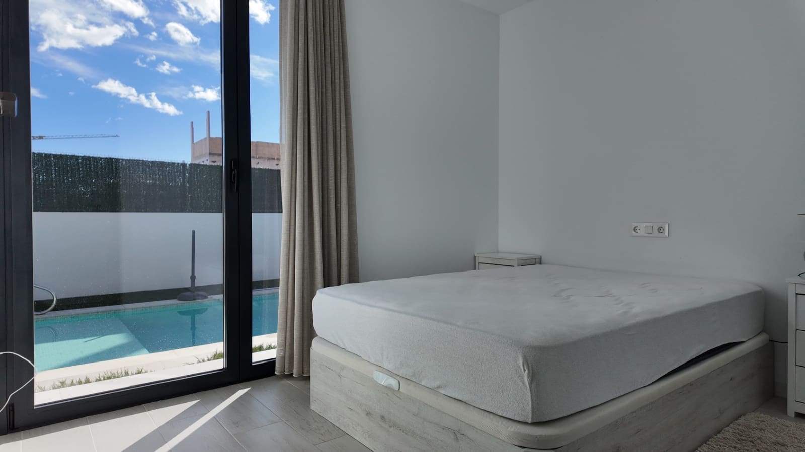 3 makuuhuone Huvila myytävänä paikassa Polop mukana uima-altaan 
autotalli - 585 000 € (Ref: 9589324)