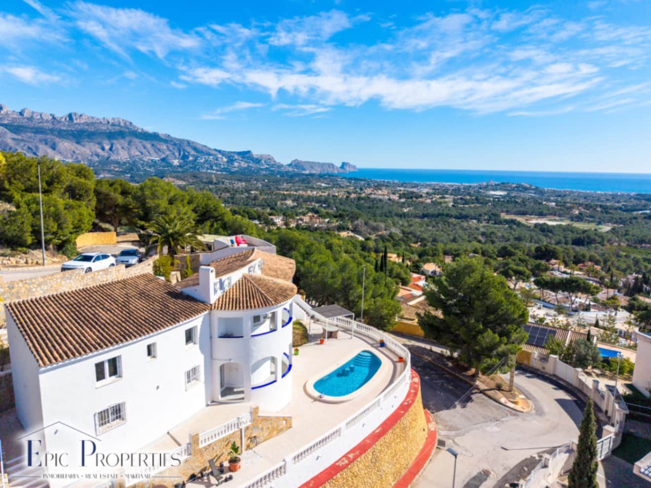 4 sovrum Villa till salu i Alfaz del Pi / L'Alfas del Pi med pool - 1 350 000 € (Ref: 9603282)