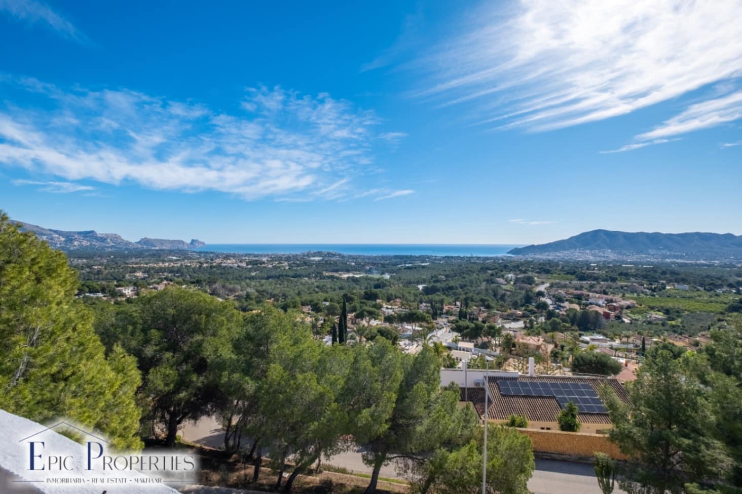 4 sovrum Villa till salu i Alfaz del Pi / L'Alfas del Pi med pool - 1 350 000 € (Ref: 9603282)