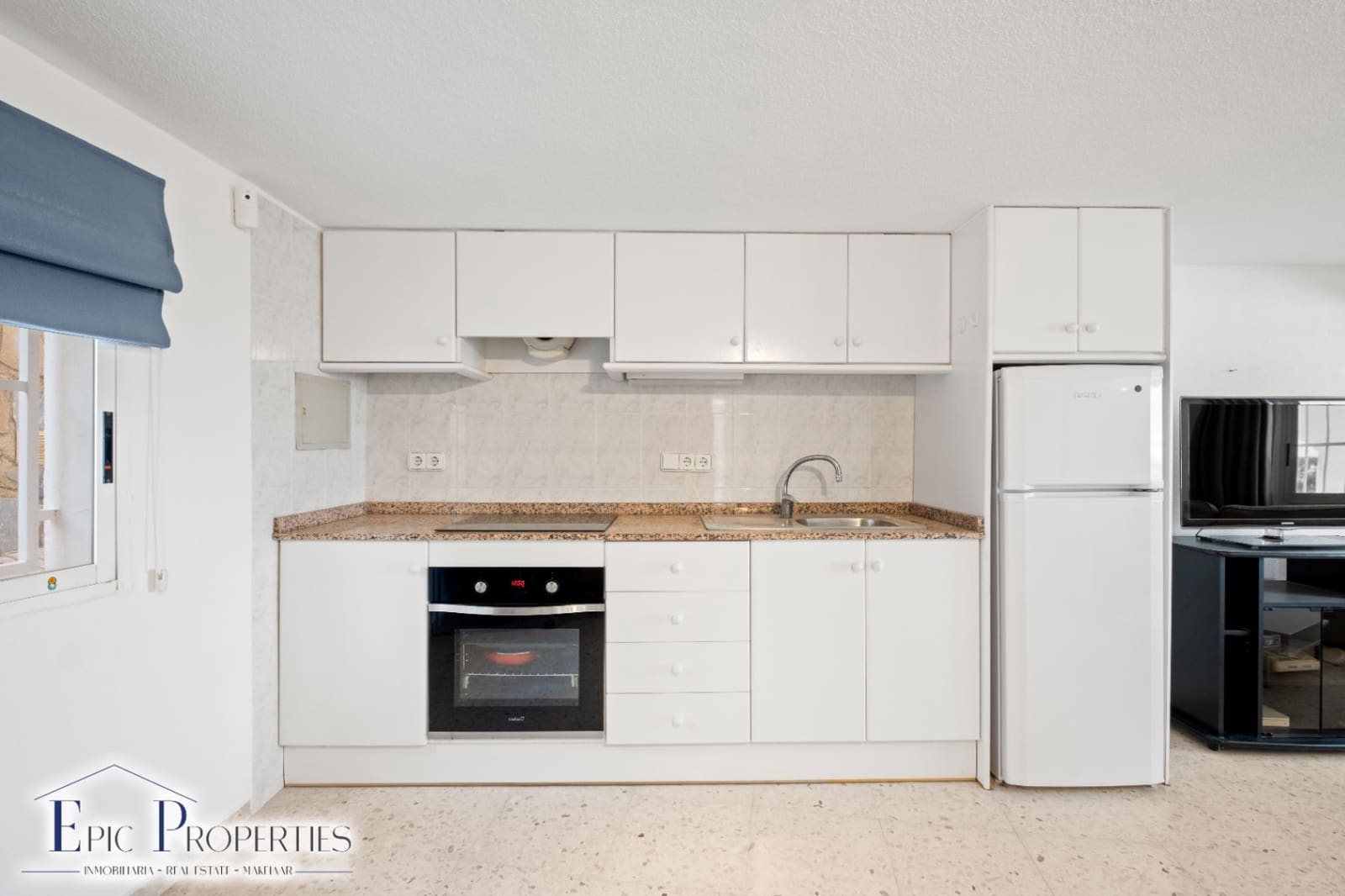 4 sovrum Villa till salu i Alfaz del Pi / L'Alfas del Pi med pool - 1 350 000 € (Ref: 9603282)