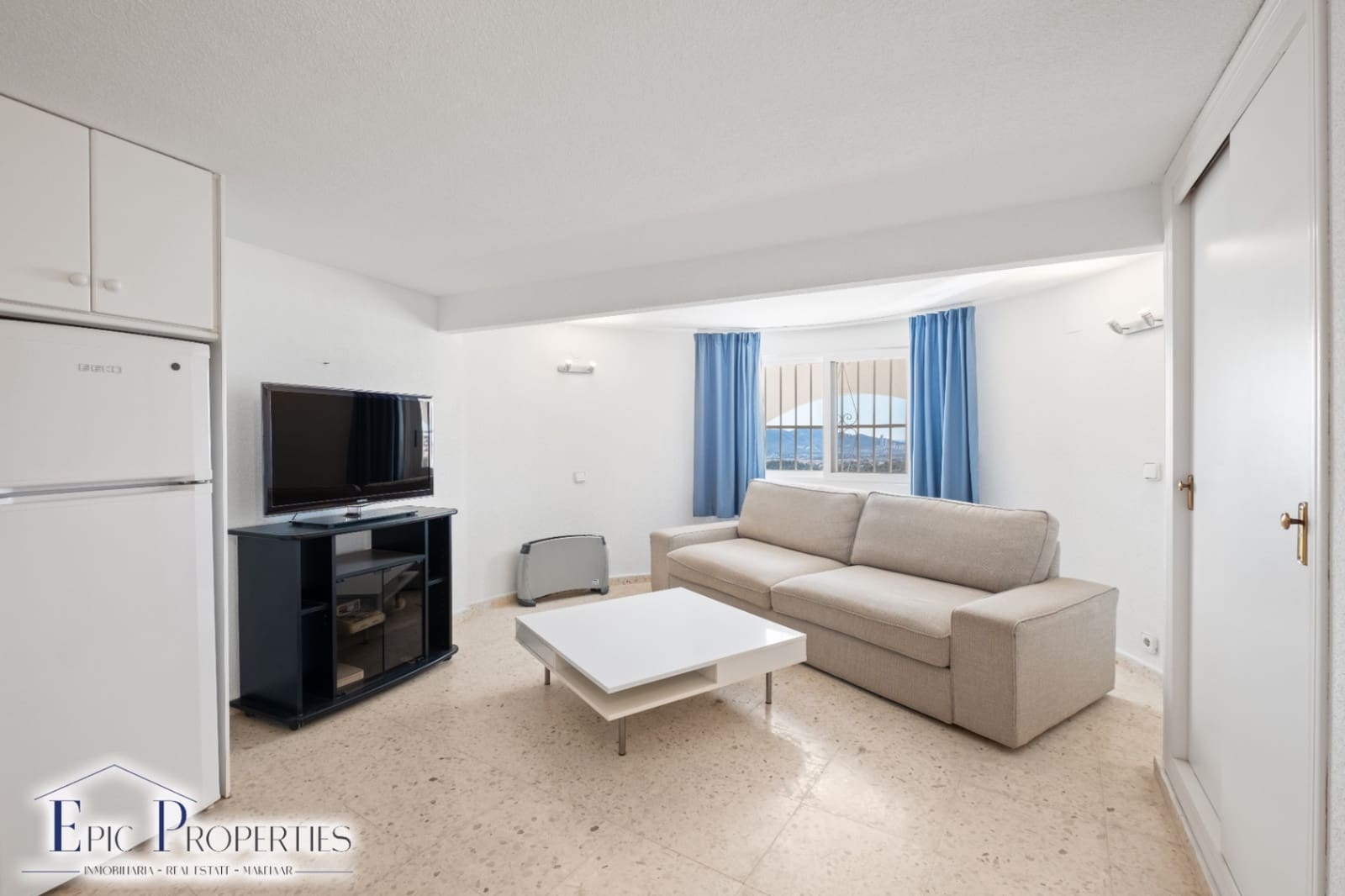 4 sovrum Villa till salu i Alfaz del Pi / L'Alfas del Pi med pool - 1 350 000 € (Ref: 9603282)