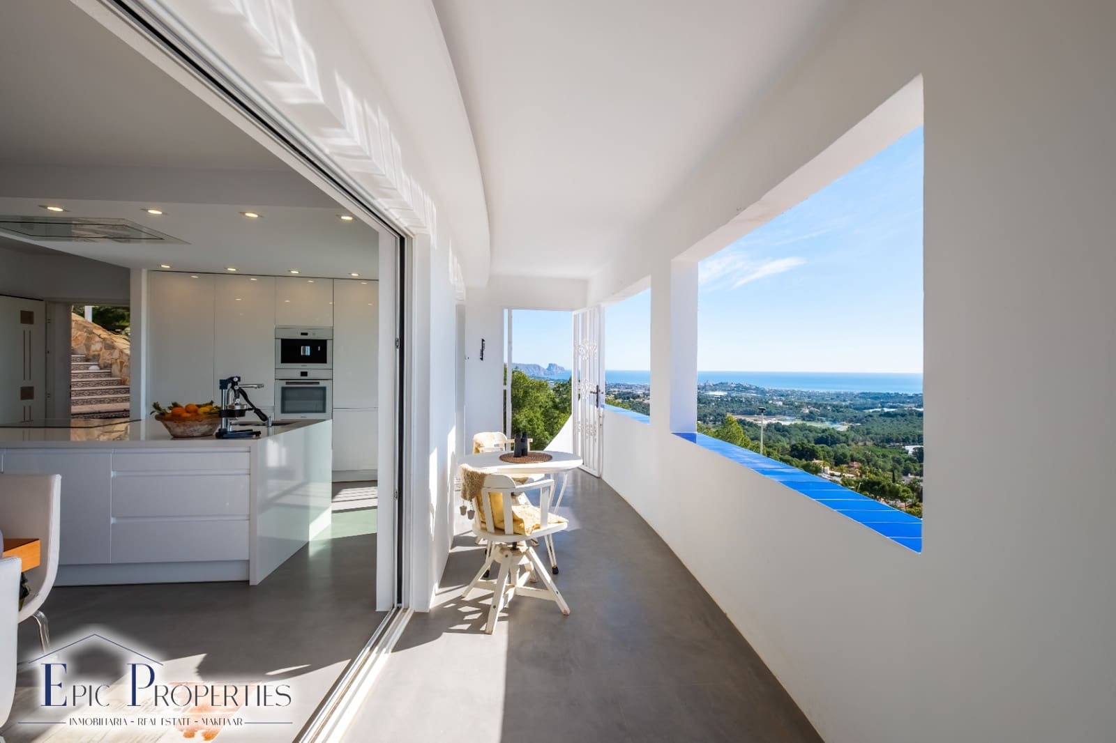 4 sovrum Villa till salu i Alfaz del Pi / L'Alfas del Pi med pool - 1 350 000 € (Ref: 9603282)