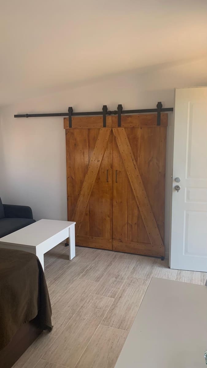 Estúdio para arrendar em Albir - 700 € (Ref: 9606783)