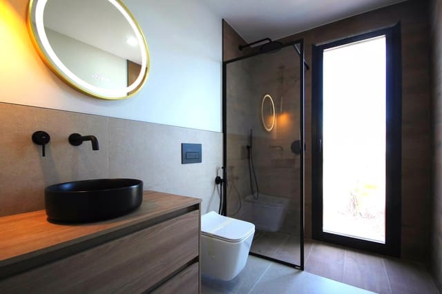 3 quarto Moradia para venda em Polop com piscina - 549 000 € (Ref: 9626731)