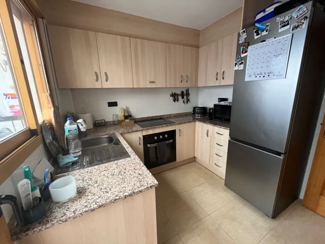 3 makuuhuone Huoneisto vuokrattavana paikassa Polop - 950 € (Ref: 9629209)