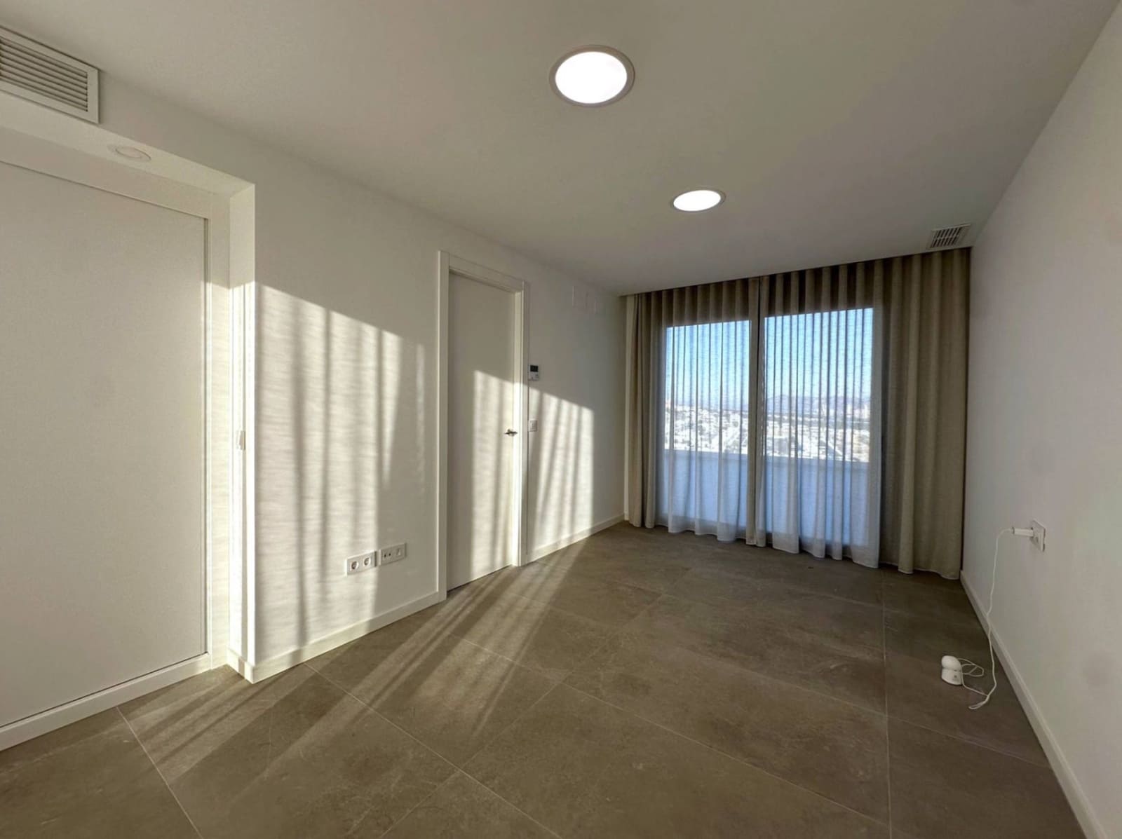 3 quarto Apartamento para venda em Finestrat com piscina - 570 000 € (Ref: 9650586)