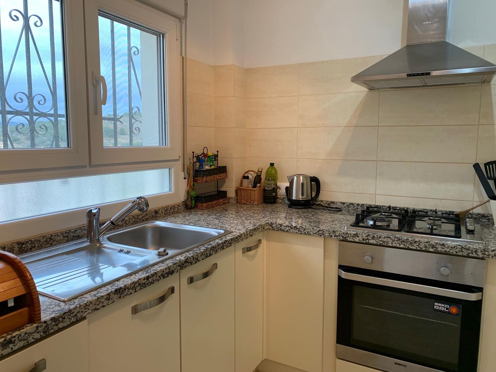 2 bedroom Villa for sale in La Nucia with pool - € 370,000 (Ref: 9665250)