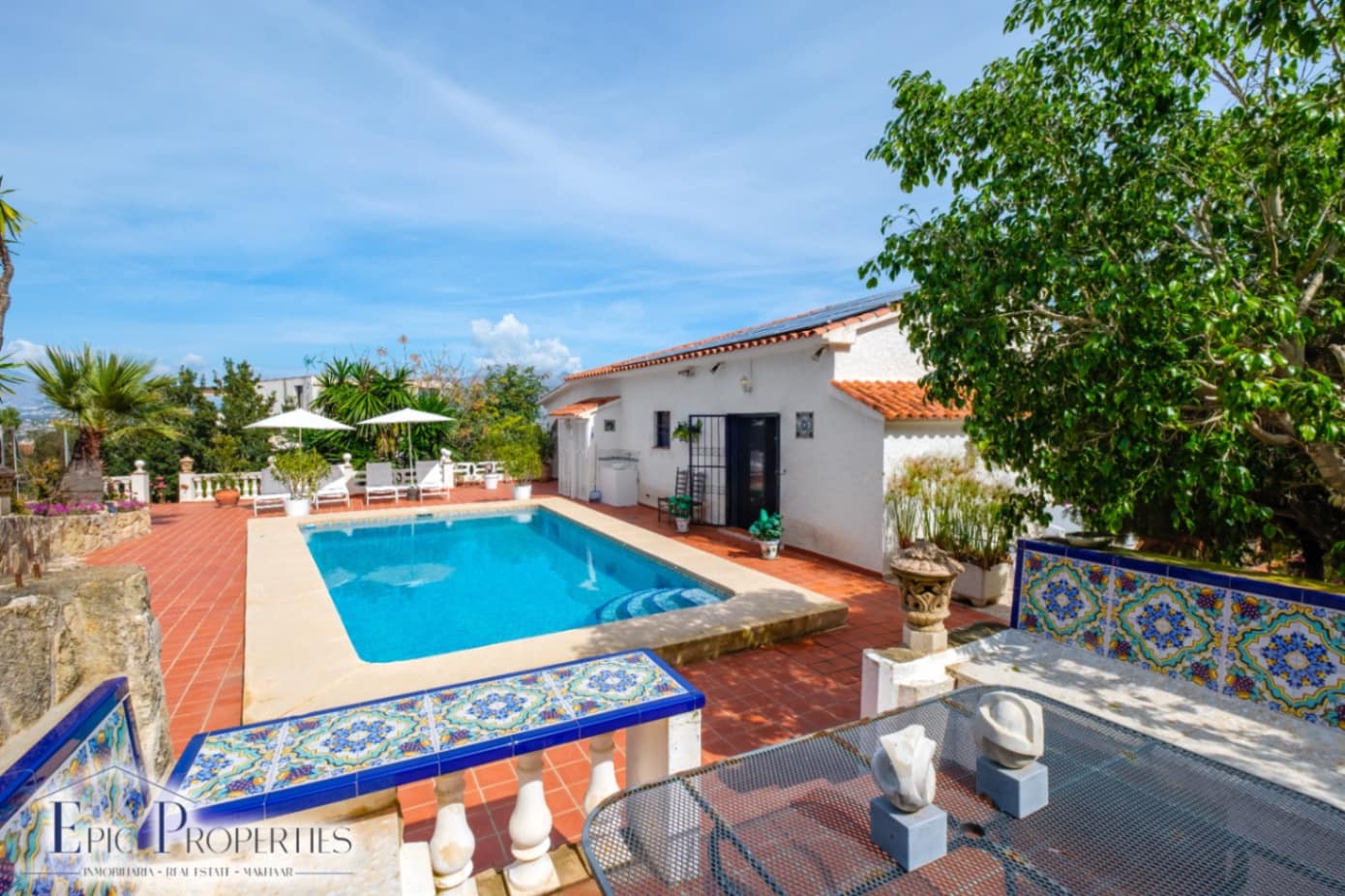 3 soveværelse Villa til salg i Albir med swimmingpool garage - € 729.000 (Ref: 9687456)