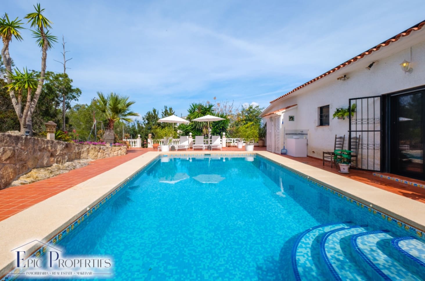 3 soveværelse Villa til salg i Albir med swimmingpool garage - € 729.000 (Ref: 9687456)