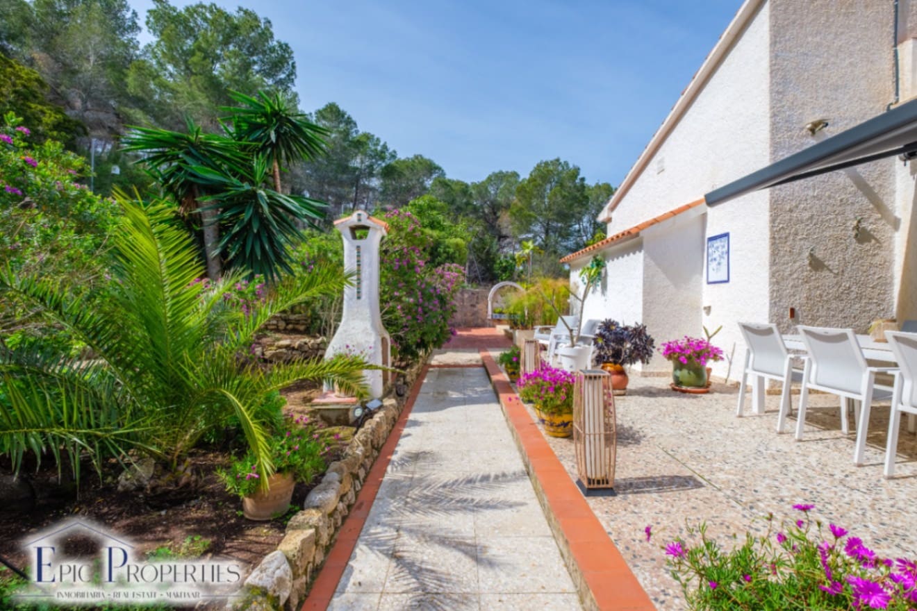 3 soveværelse Villa til salg i Albir med swimmingpool garage - € 729.000 (Ref: 9687456)