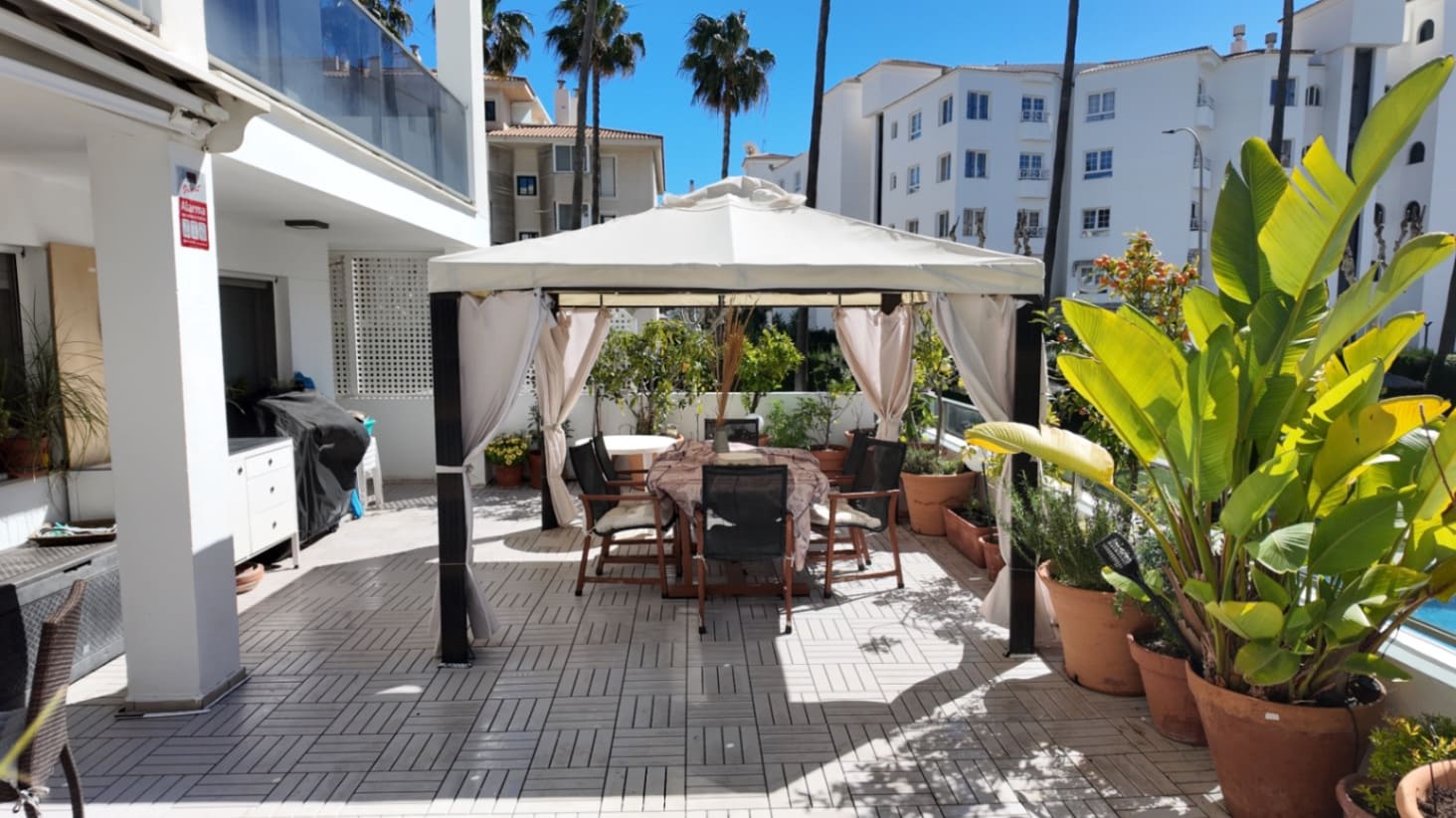 2 soveværelse Lejlighed til salg i Albir med swimmingpool garage - € 520.000 (Ref: 9694001)