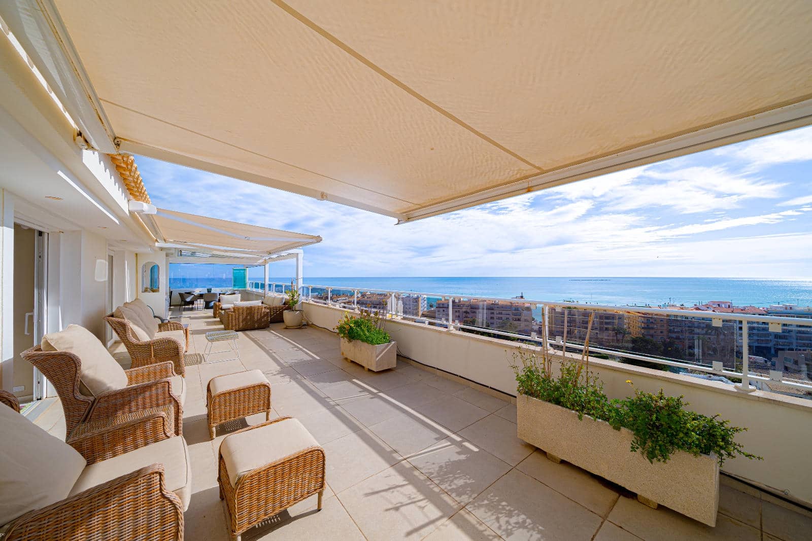 4 camera da letto Attico in vendita in Altea con garage - 1.999.000 € (Rif: 9709217)