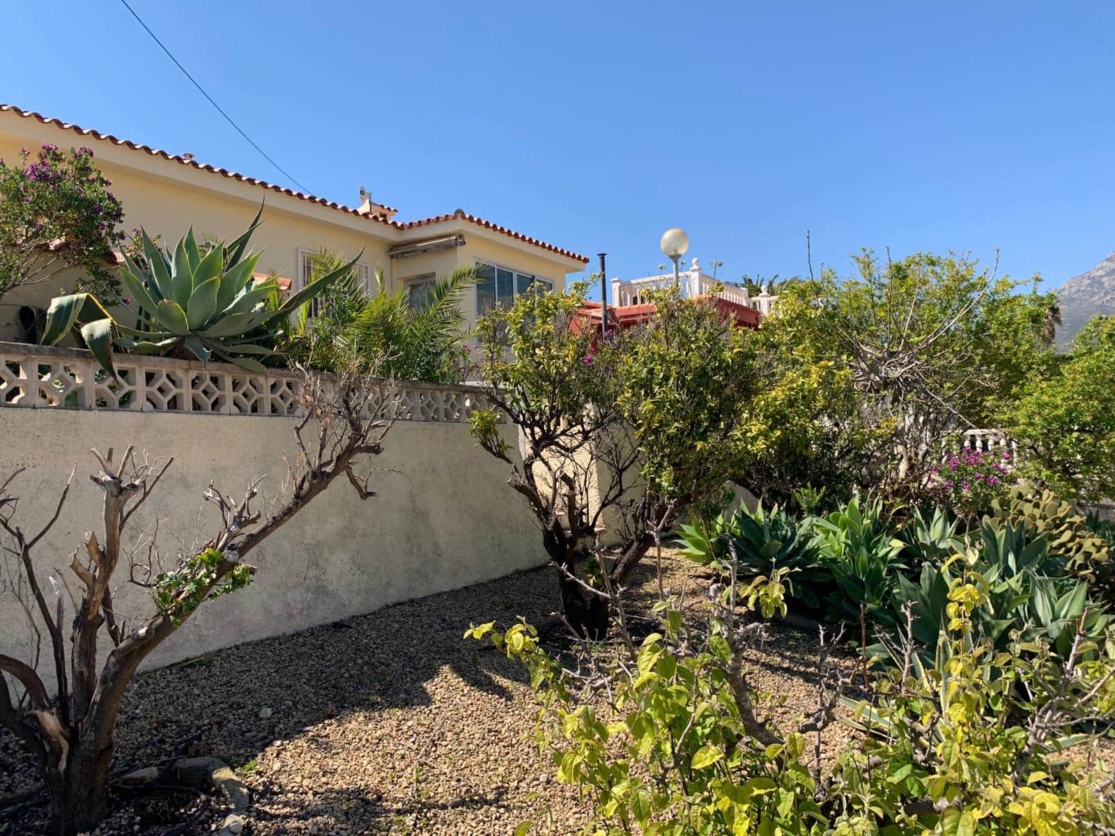 2 quarto Moradia em Banda para venda em La Nucia com piscina garagem - 379 000 € (Ref: 9709218)