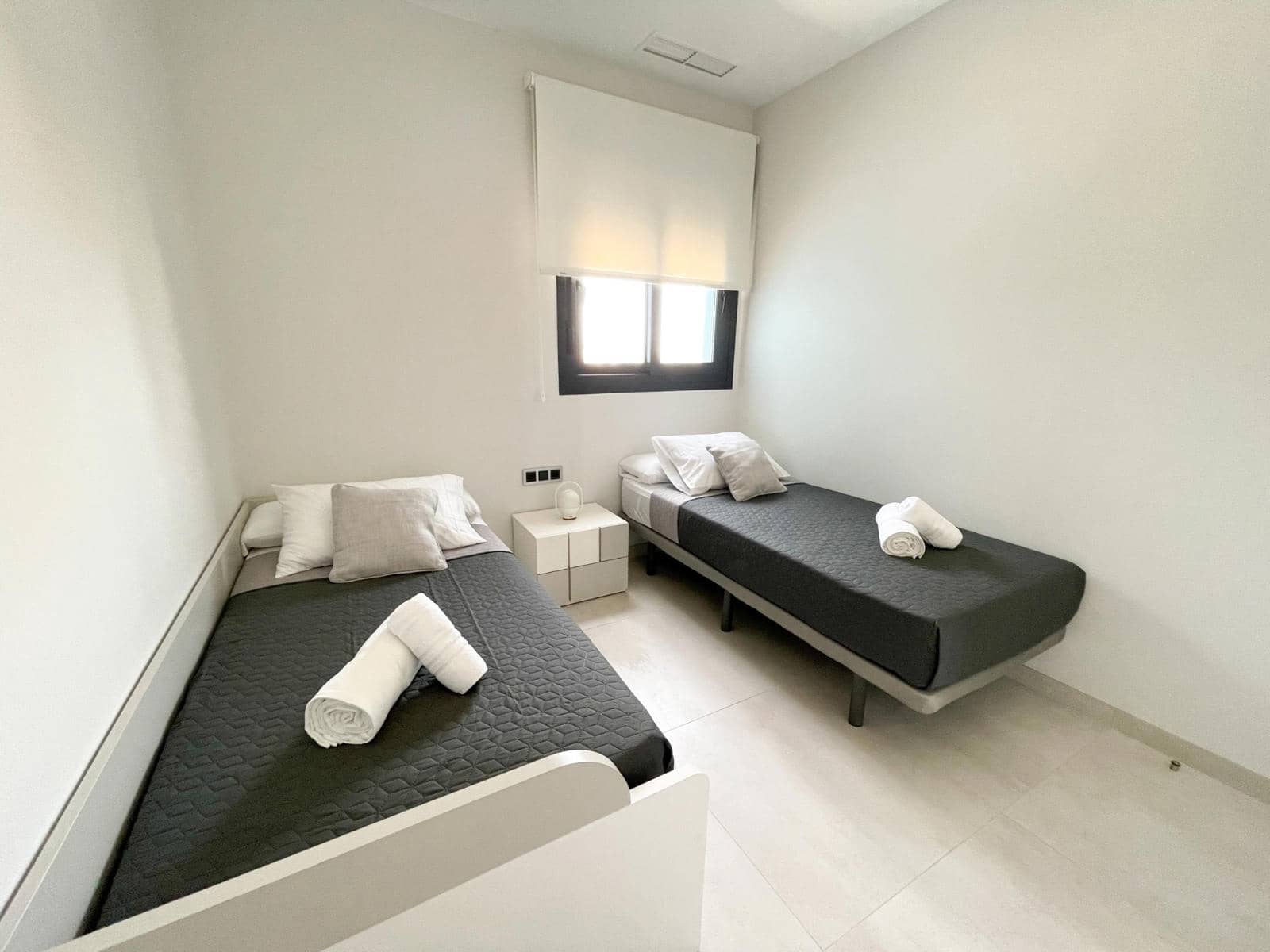 3 bedroom Apartment for sale in Benidorm with pool garage - € 699,000 (Ref: 9709219)