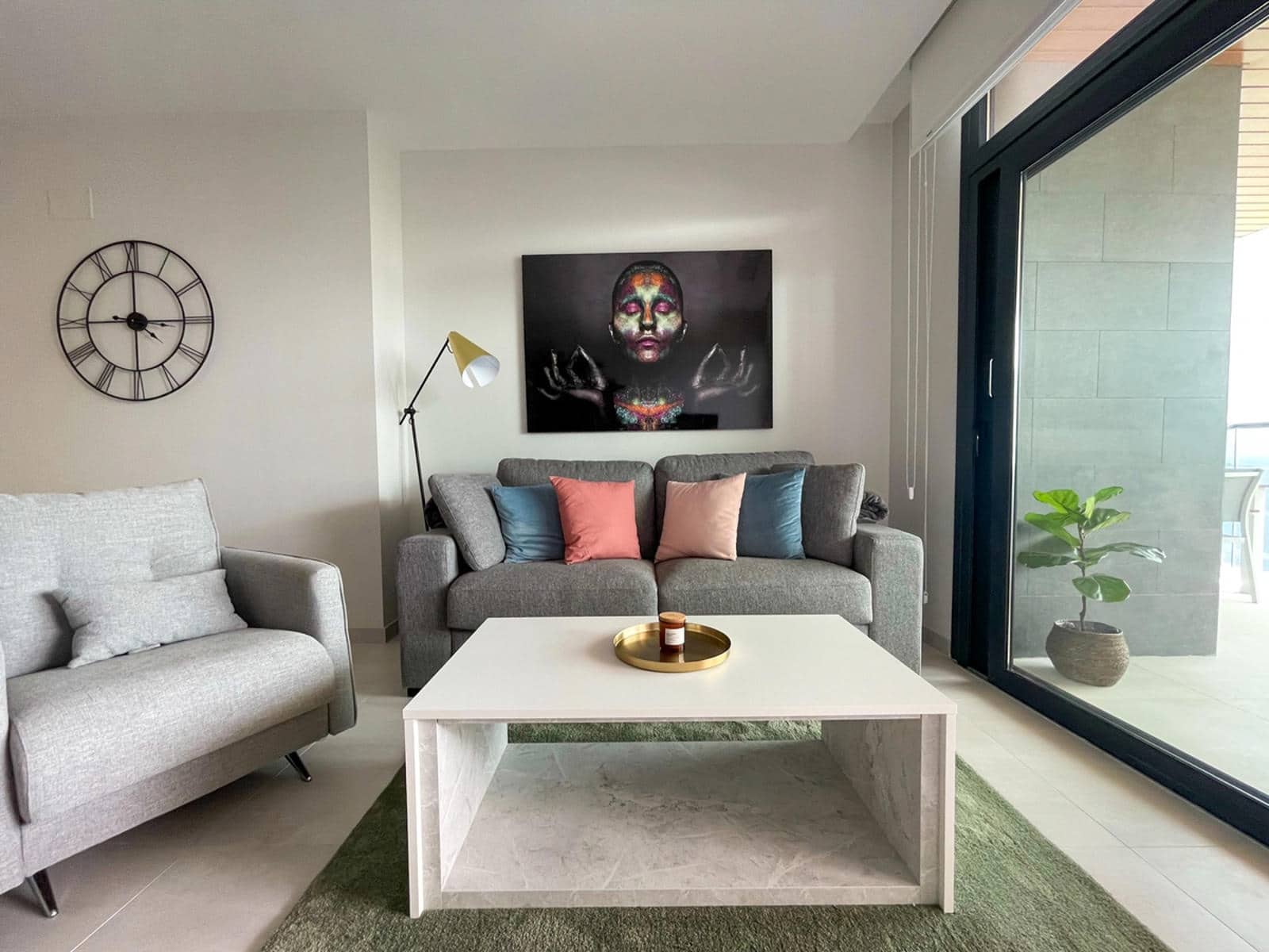 2 bedroom Apartment for sale in Benidorm with pool garage - € 599,000 (Ref: 9709220)