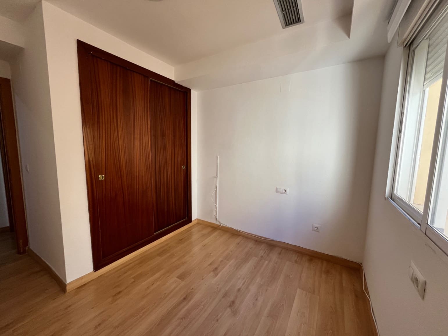 3 bedroom Apartment for rent in Alfaz del Pi / L'Alfas del Pi with garage - € 1,400 (Ref: 9771790)