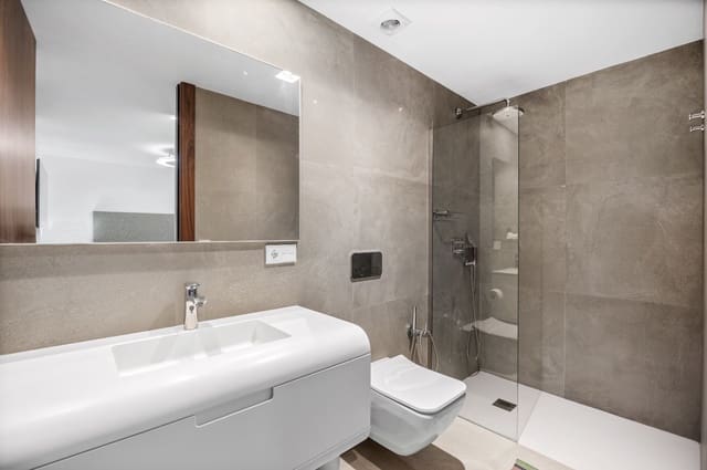 3 chambre Villa/Maison à vendre à Finestrat avec piscine garage - 1 125 000 € (Ref: 9782193)